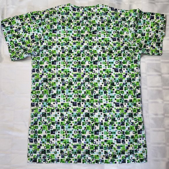 DENVER HAYES GREEN SQUARES PATTERN NURSE SCRUBS SHORT SLEEVE TOP SIZE XS - Picture 13 of 13